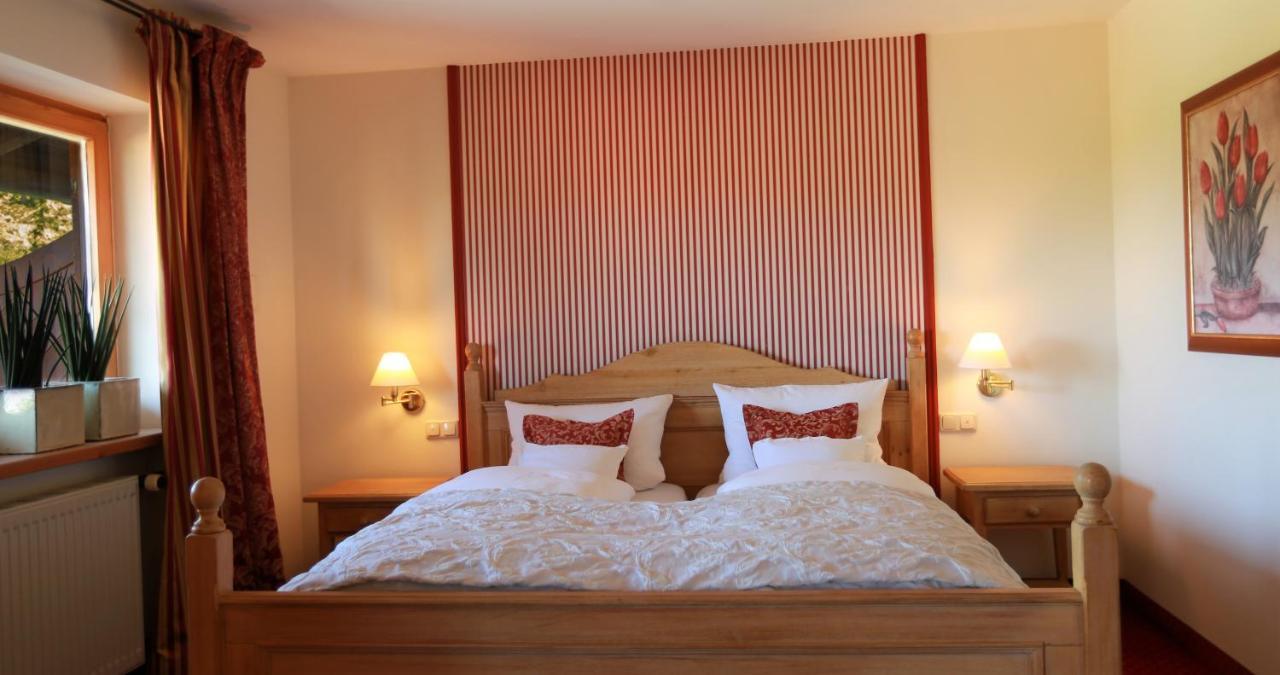 Kapler Alm Hotel Waakirchen Екстериор снимка